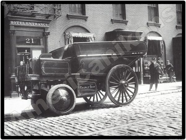 garbage 1915 Couple Gear Freight Wheel Co. Grand Rapids