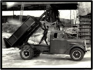 White Trucks Collectible Metal Sign: White Super Power Dump Truck