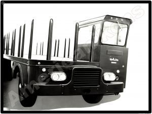 White Trucks Collectible Metal Sign: White 3000 Steel Hauler